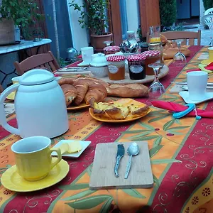  Maison d'hôtes L'oustalet